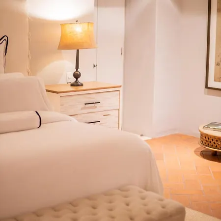 Hotel Casa Don Sancho By Mustique 4*